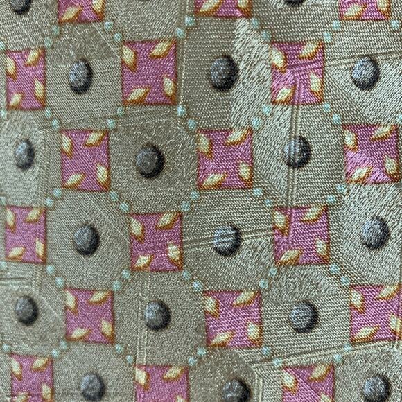 ERMENEGILDO ZEGNA Beige Pink Squares Silk Tie - Picture 2 of 5